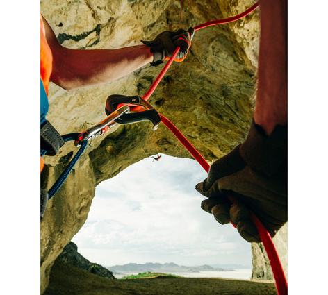 Страховочное устройство Black Diamond ATC-Pilot Black - Фото 6 большая