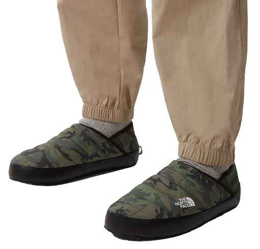 Тапки мужские The North Face Thermoball Traction Mule V Thyme Brushwood Camo Print/Thyme - Фото 8 большая