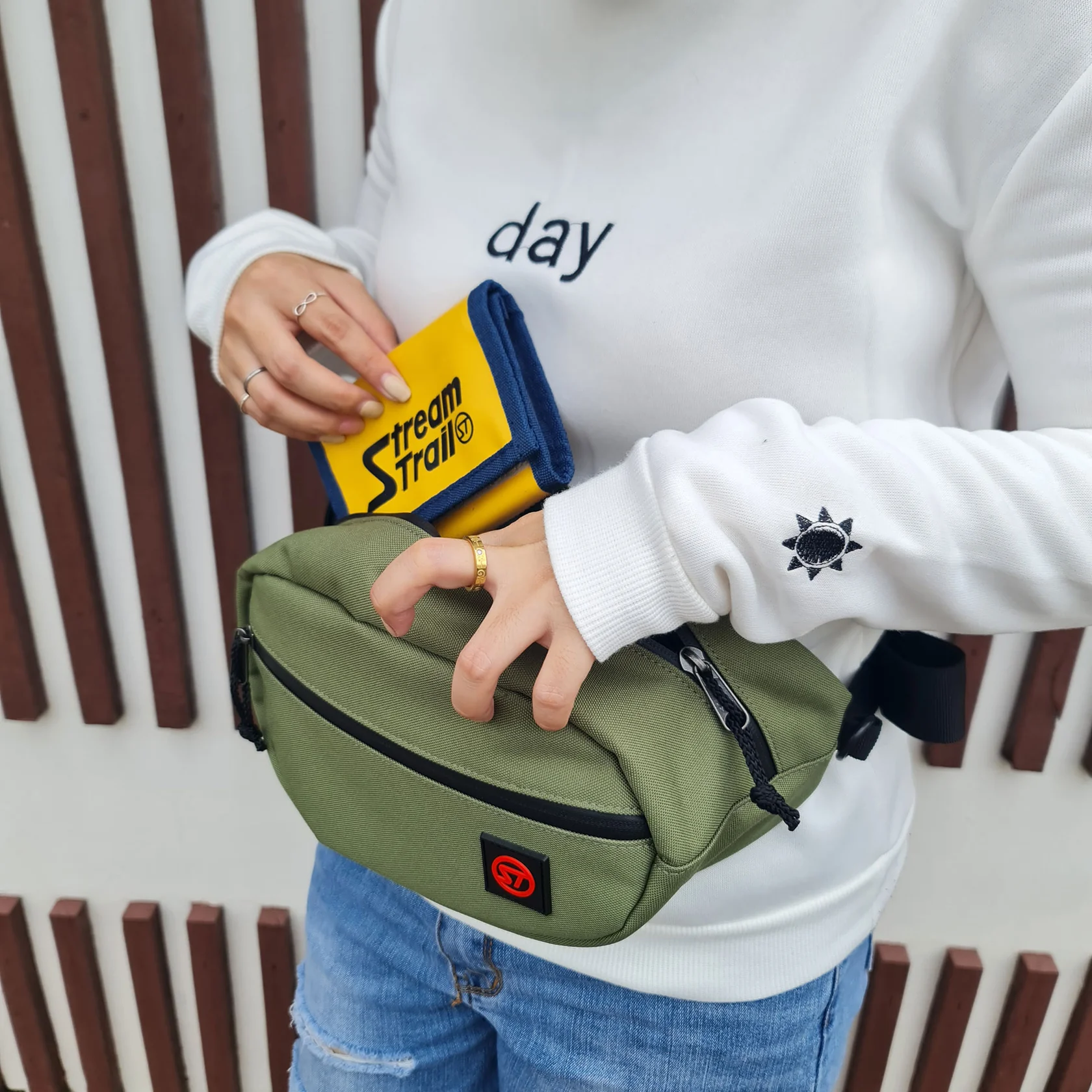 Сумка на пояс Stream Trail Oval 5 Olive - Фото 9 большая