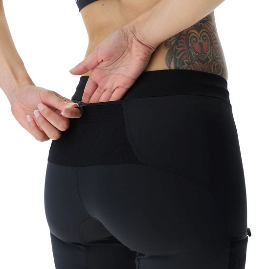 Шорты женские UYN Strides Running Ow Black/Black - Фото 8 большая