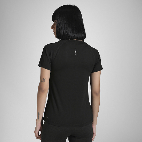 Футболка женская Puma Everyday Cloudspun Black - Фото 6 большая