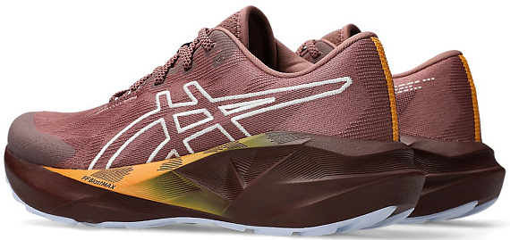 Кроссовки женские ASICS Novablast 5 TR Nature Bathing/Rubble Red - Фото 7 большая