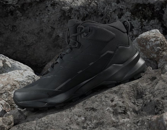 Кроссовки мужские Adidas Terrex Skychaser Ax5 Mid Gtx Cblack/Cblack/Carbon - Фото 2 большая