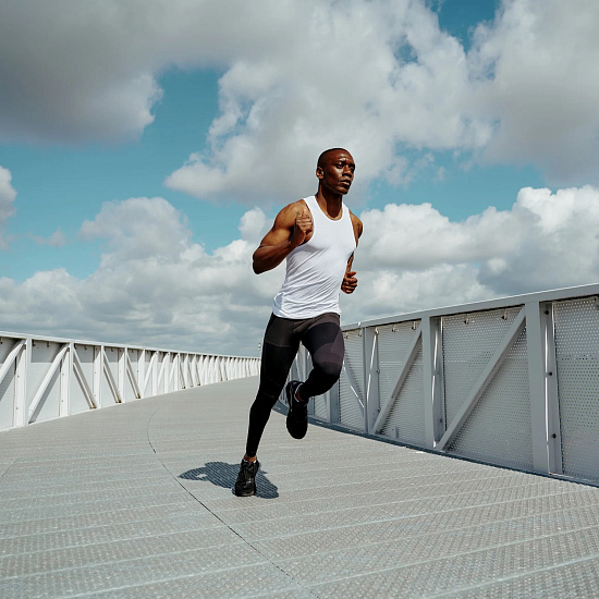 Тайтсы мужские CEP CU62M Compression Black - Фото 10 большая