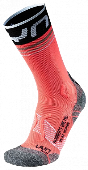 Носки женские UYN Runner'S One Mid Pink/Black - Фото 1 большая