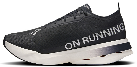 Кроссовки мужские On Cloudboom Strike Black/White - Фото 4 большая